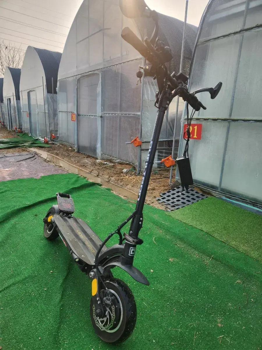 듀얼트론이글 전동킥보드판매합니다. | 브랜드 중고거래 플랫폼, 번개장터