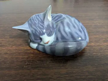 로얄코펜하겐 잠자는 고양이