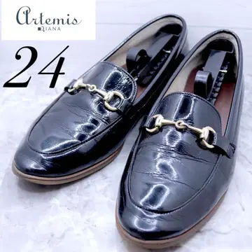 [ 155 ] 다이애나 Diana 에나멜 홀스빗 로퍼 블랙 24