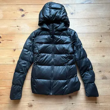 UNIQLO 유니클로 여성용 다운 자켓 후드 탈부착 가능