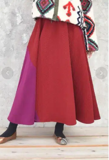 [ 차이하네 ] yul 티셔츠 & 벨로아 맥시 스커트 레드