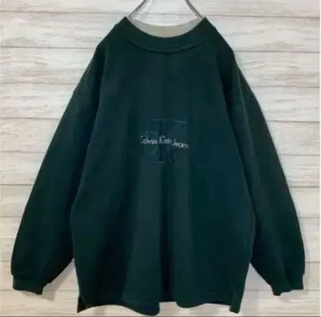 Calvin Klein CK 다크 그린 맨투맨