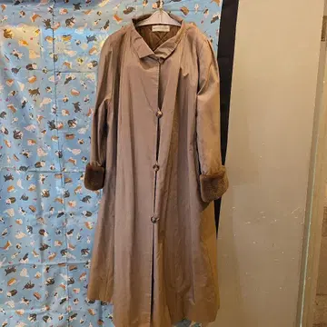 로베르토 쿠알리아 ROBERTO QUAGLIA 롱 코트 스위스산