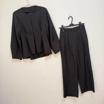 센스 오브 플레이스 바이 어반 리서치 허리 턱 자켓 셋업