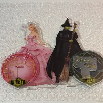 wicked 위키드 아크릴 스탠드 영화 글린다 엘파바