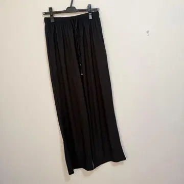 그린 파크 웨이브 자카드 이지 팬츠 쇼콜라피네 로브