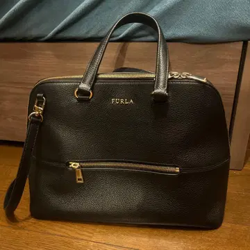 FURLA 블랙 숄더백