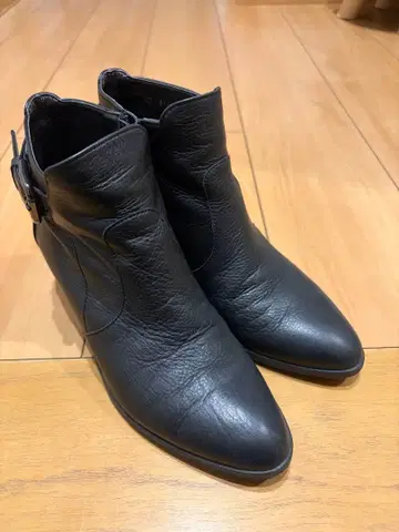 다이애나 앵클부츠