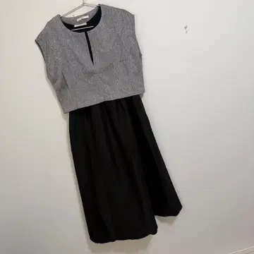 셰토와 트위드 풀오버 x 컷 직물 도킹 원피스