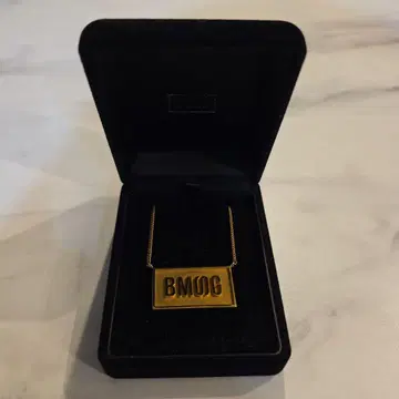BMOG 목걸이 케이스 포함