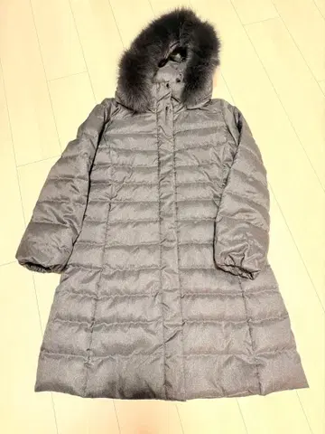 새상품급 리플렉트 다운 코트 11호 사이즈