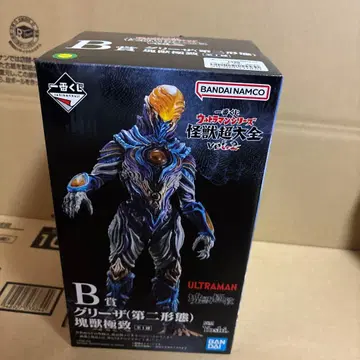 제일복권 울트라맨 b상 그리자 (제3형태) 피규어