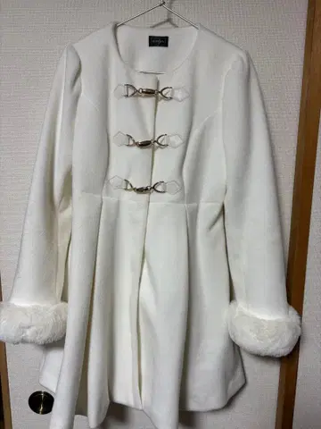 evelyn 턱 비쥬 코트 화이트 M