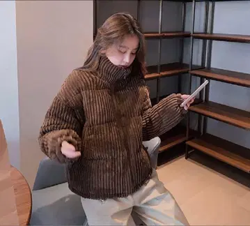 브라운 코듀로이 다운 자켓 L 사이즈