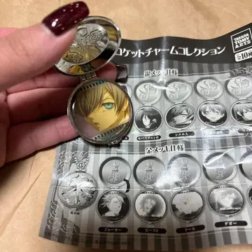 블랙 집사 로켓 참 가챠가챠