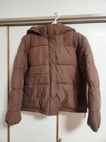 GRL 브라운 후드 부착 충전솜 다운 자켓