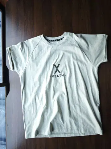 VEATM 화이트 T셔츠 M 사이즈