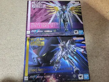 메탈 로봇혼 스트라이크 프리덤 이식 프라우드 디펜더