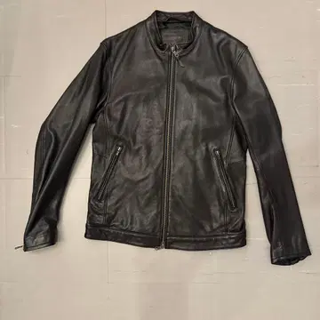 유나이티드 애로우즈 블랙 가죽 싱글 라이더 자켓