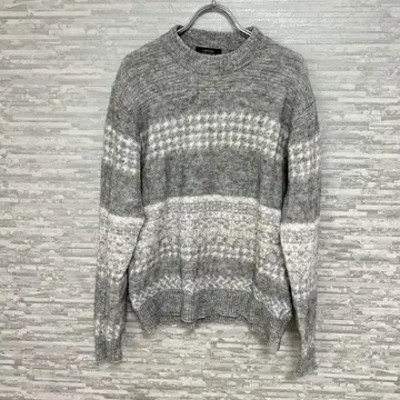 크리스찬 오라니 그레이 니트 LL 사이즈 스웨터 보더