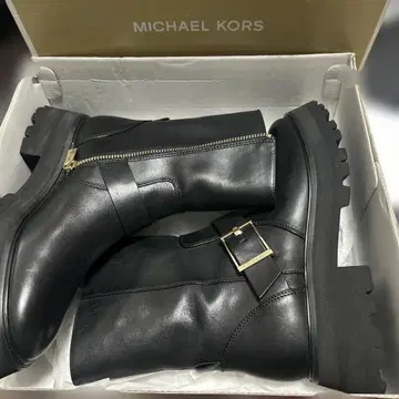 MICHAEL KORS EASTON MOTO BOOTIE US 7M