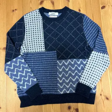 FDMTL 네이비 계열 패치워크 니트 스웨터 남성용 S