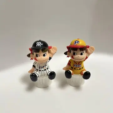 페코짱 야구 유니폼 피규어 2체 세트