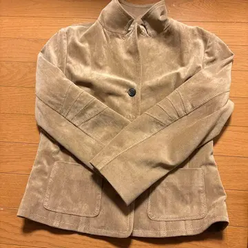 베이지 스웨이드 테일러드 자켓