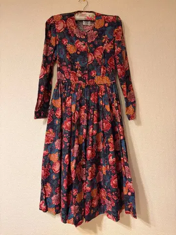 로라 애슐리 꽃무늬 롱 원피스 드레스