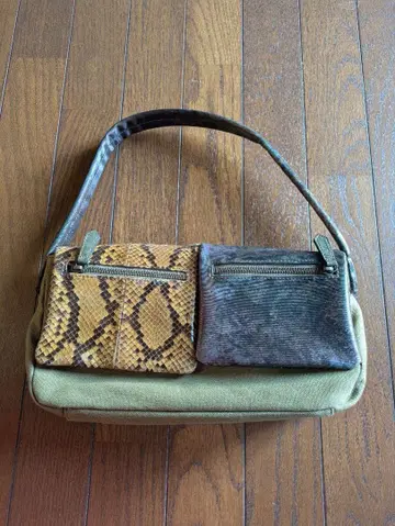 1월 3일 11시 취소. 장 폴 고티에 V 사이버 스네이크 숄더백