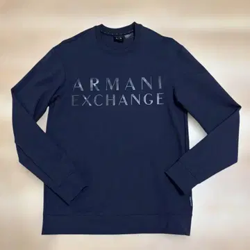Armani Exchange 네이비 트레이닝복 맨투맨