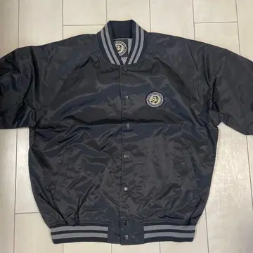 SUNTORY BOSS 블랙 바시티 자켓