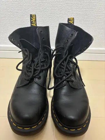 닥터 마틴 블랙 하이컷 부츠