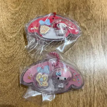 산리오 캐릭터즈 패키지 참 초코볼 2개 세트