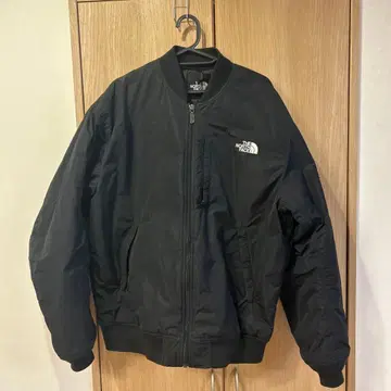 THE NORTH FACE MA-1 블랙 자켓