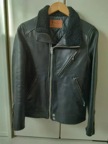 루드 갤러리 블랙 라벨