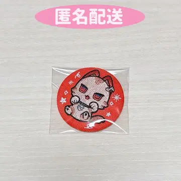 니지산지 IMPACT 자수 캔뱃지 빨간색