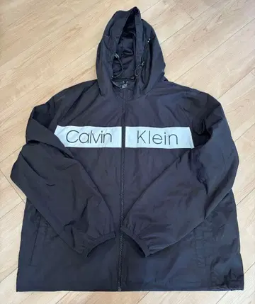 Calvin Klein 블랙 나일론 자켓