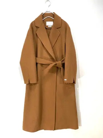 643 WEME 두꺼운 원단 울 카슈쿨 버튼리스 카멜 롱 코트