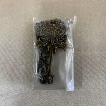 클로로의 역십자가 타입 펜던트