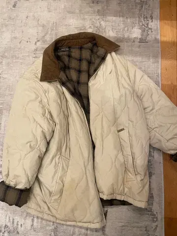 NAUTICA 아이보리 리버서블 퀼팅 자켓