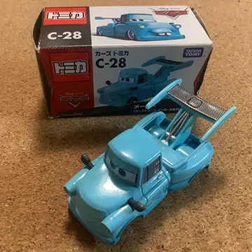 토미카 카즈 메이터 메이터의 도쿄 레이스