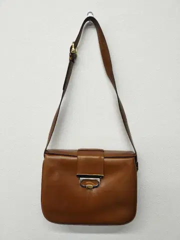 브라운 가죽 숄더백