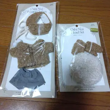 3COINS 쓰리코인즈 최애 인형 겨울 의류와 헤드셋