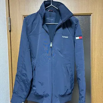 TOMMY HILFIGER 네이비 나일론 자켓