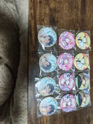 블랙 위즈 캔뱃지