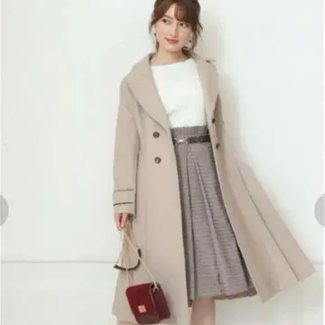 앱와이어 드레스 코트