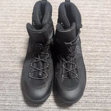 [기간 한정 가격 인하] DAIWA 스파이크 슈즈 27cm