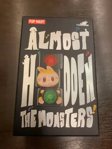 POP MART ALMOST HIDDEN 피규어