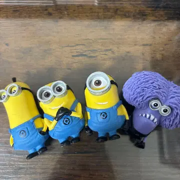 미니언 피규어 4개 세트